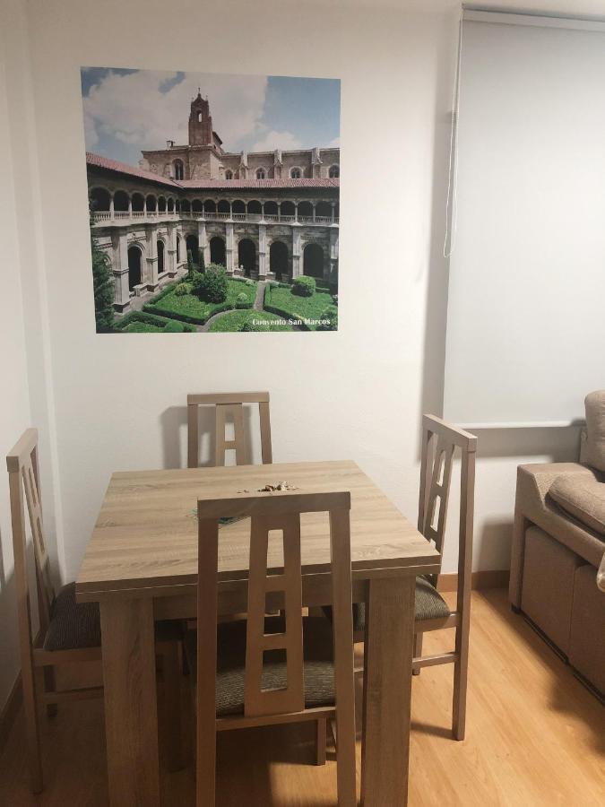 Apartamento Centrico En Leon Bagian luar foto
